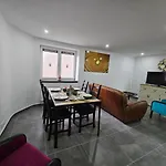 Trazegnies Aparthotel 3*
