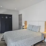 Trazegnies 3*