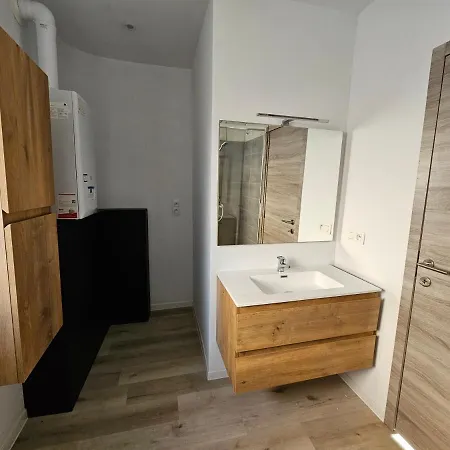 Trazegnies Ξενοδοχείο με διαμερίσματα Courcelles