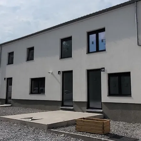 Trazegnies Aparthotel Courcelles