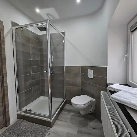 Trazegnies Ξενοδοχείο με διαμερίσματα 3*