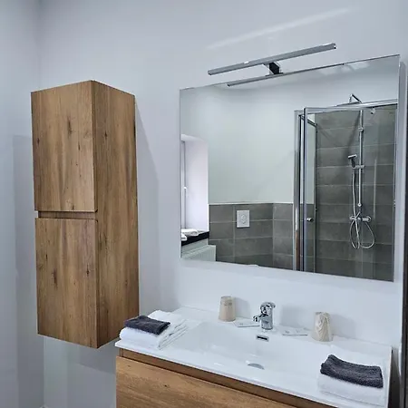 Ξενοδοχείο με διαμερίσματα Trazegnies Courcelles