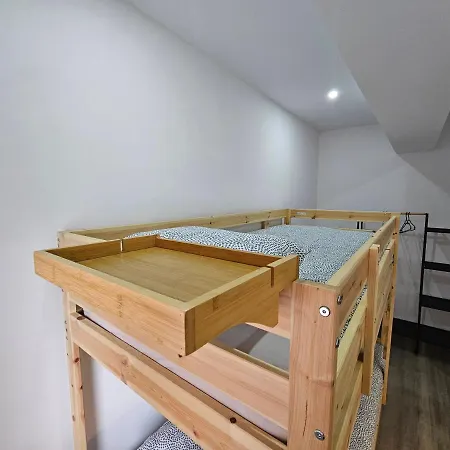 Trazegnies Aparthotel