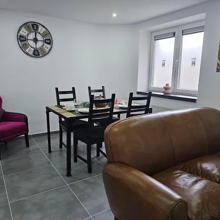 Trazegnies Aparthotel 3*