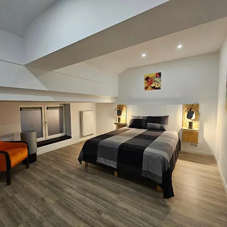 מלון דירות Trazegnies Courcelles