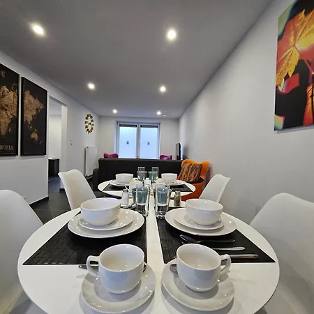 Trazegnies Aparthotel *