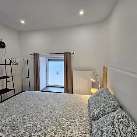 Aparthotel Trazegnies 3*