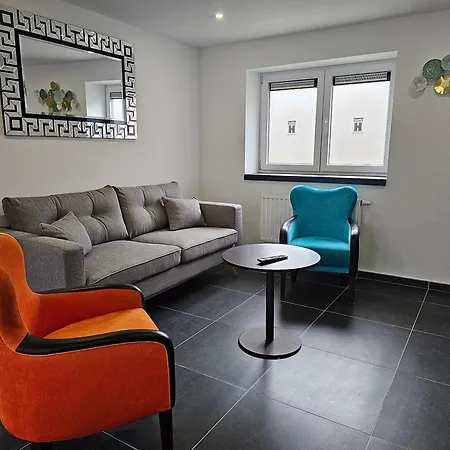 מלון דירות Trazegnies Courcelles