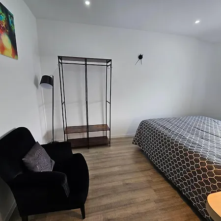 Trazegnies Aparthotel 3*