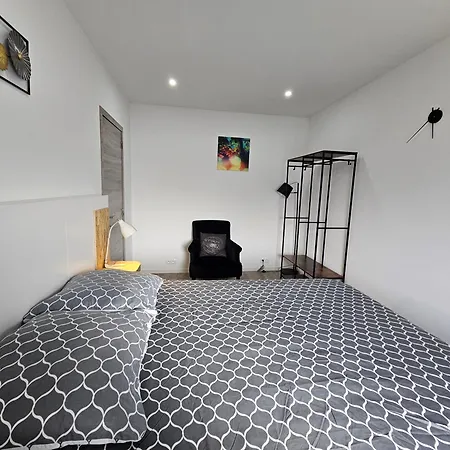 Aparthotel Trazegnies Courcelles