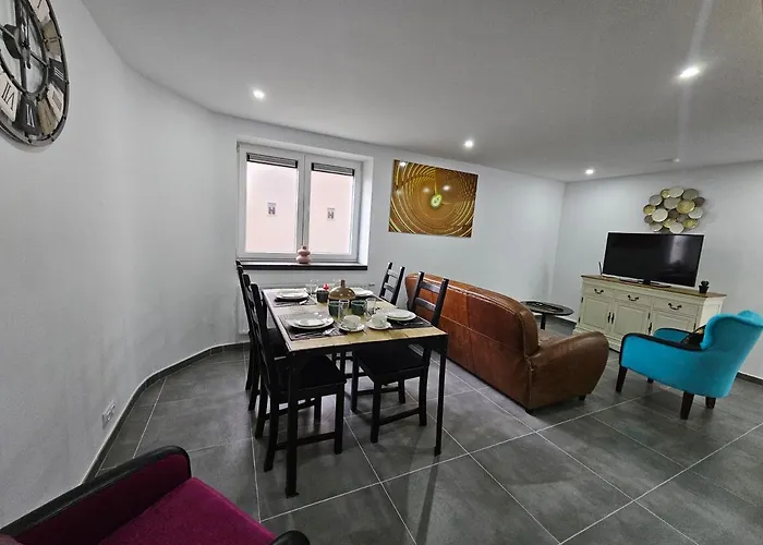 Trazegnies Ξενοδοχείο με διαμερίσματα 3*