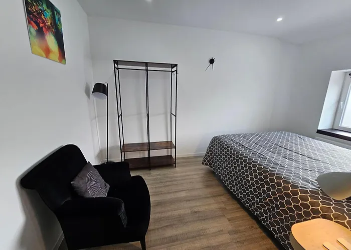 Trazegnies Ξενοδοχείο με διαμερίσματα 3*